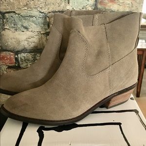 Dolce Vita “Cassidy” bootie in Taupe Suede